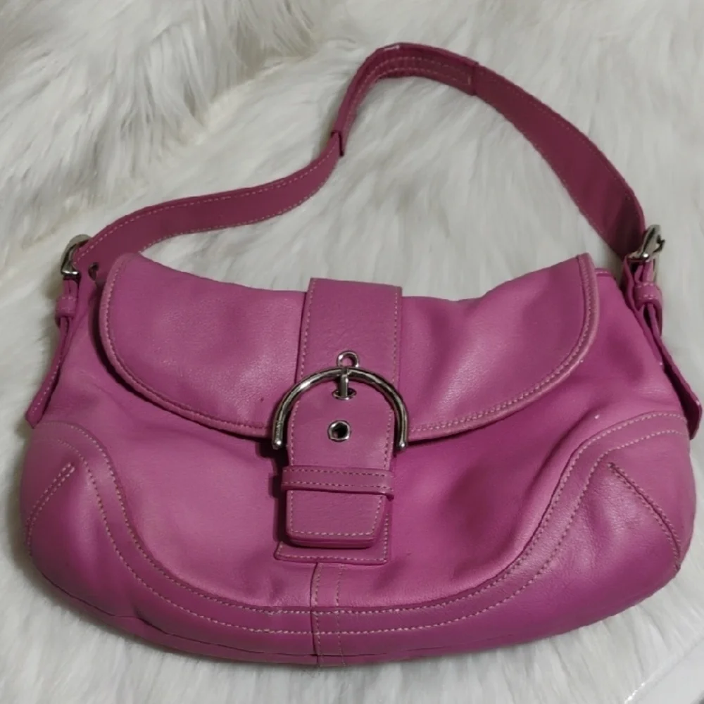 RARE! Authentic Coach Pink Y2K Soho Hobo Large Leather Shoulder Bag